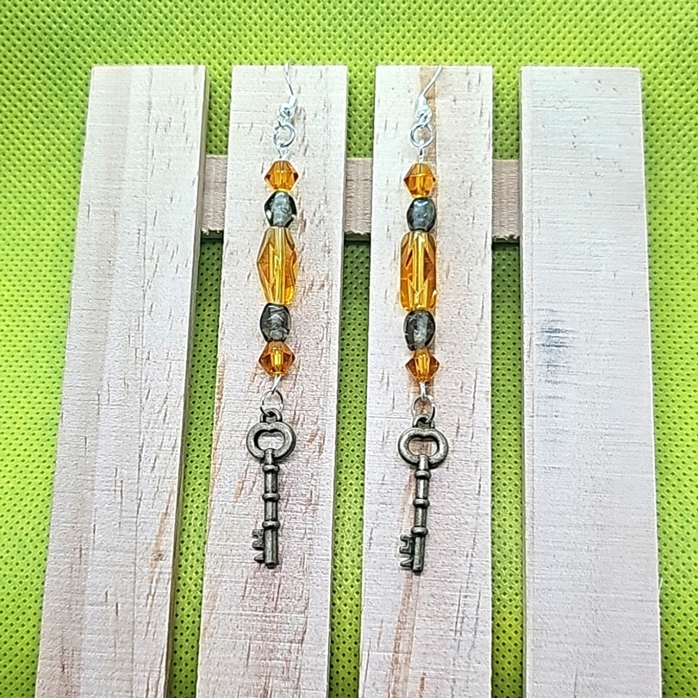 Keys To The Kingdom Collection 92.5 SS Post Earrings
